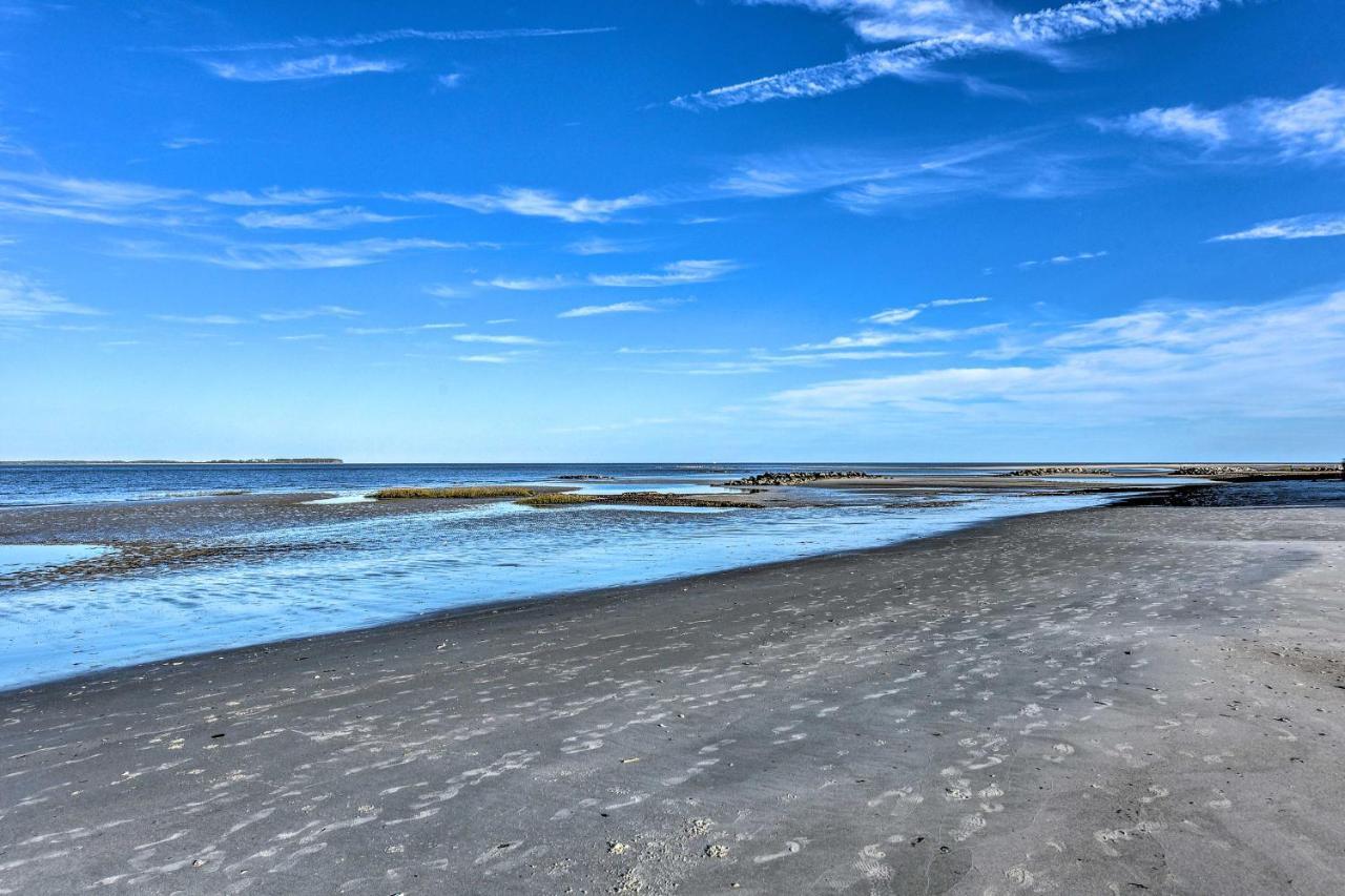 Breezy Hilton Head Getaway 3 Decks And Water Views! Villa Hilton Head Island Exterior photo